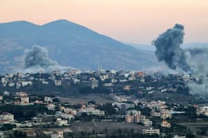 Las instalaciones nucleares subterráneas de Irán, como la planta de Fordow, representan un desafío para los ataques israelíes debido a su fortificación en montañas, lo que aumenta la incertidumbre sobre el éxito de una posible ofensiva.
