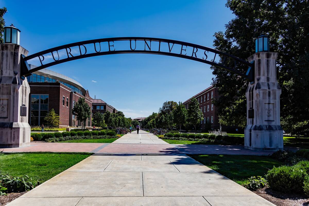 Las instituciones privadas y públicas enfrentan un complicado futuro financiero