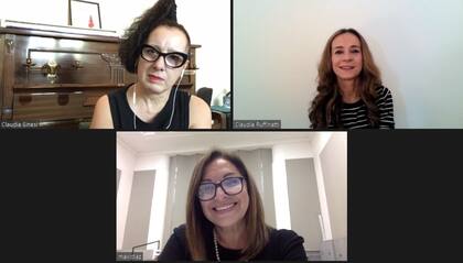 Las integrantes de Viuda e Hijas de Roque Enroll con LA NACION: Claudia Sinesi, Claudia Ruffinatti y Mavi Díaz, como si el tiempo no hubiera pasado