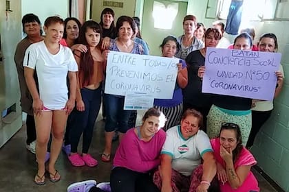 Antes de la prohibición general, un grupo de mujeres de la cárcel de Batán pidió restringir las visitas para prevenir el coronavirus