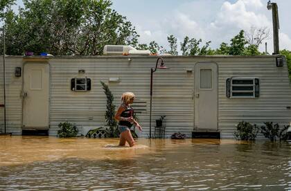Las inundaciones en Channelview, Texas, el 4 de mayo de 2024 (Raquel Natalicchio/Houston Chronicle via AP)