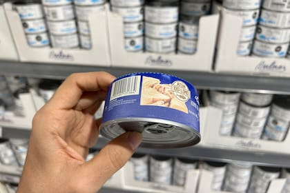 Las latas de alimento experimentarán una importante baja en el impuesto a la importación y desde Economía aguardan que eso ayude en la lucha contra la inflación.
