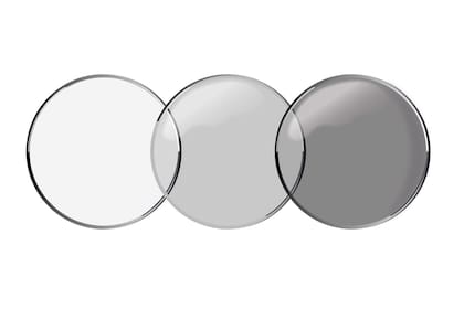 Las lentes transicionales se oscurecen con la luz solar; además de la luz ultravioleta filtran la luz azul de las pantallas