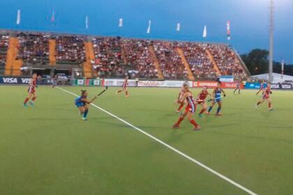 Las Leonas cayeron ante Inglaterra
