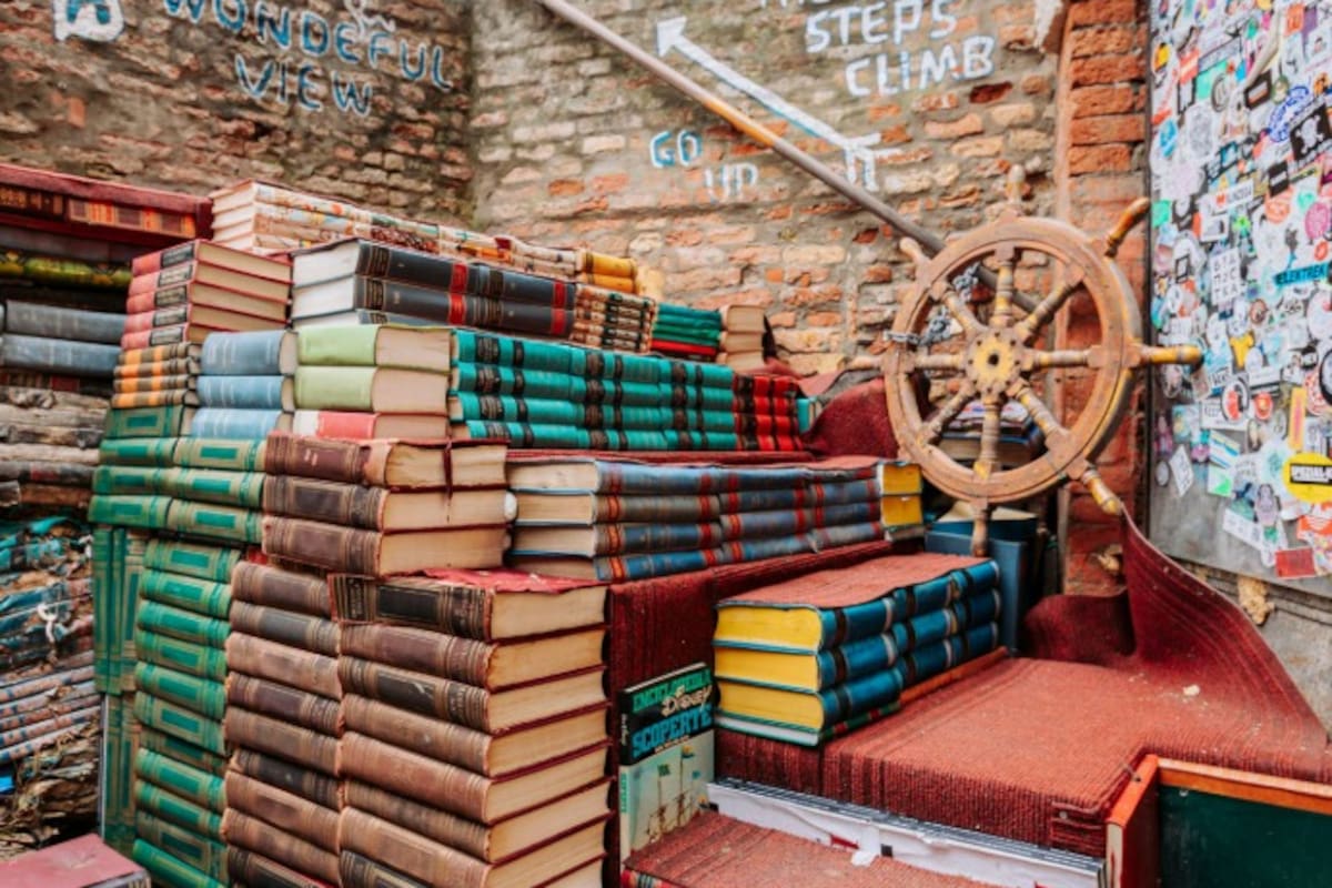 Las librerías que proponen convertir la compra de libros en una experiencia cultural