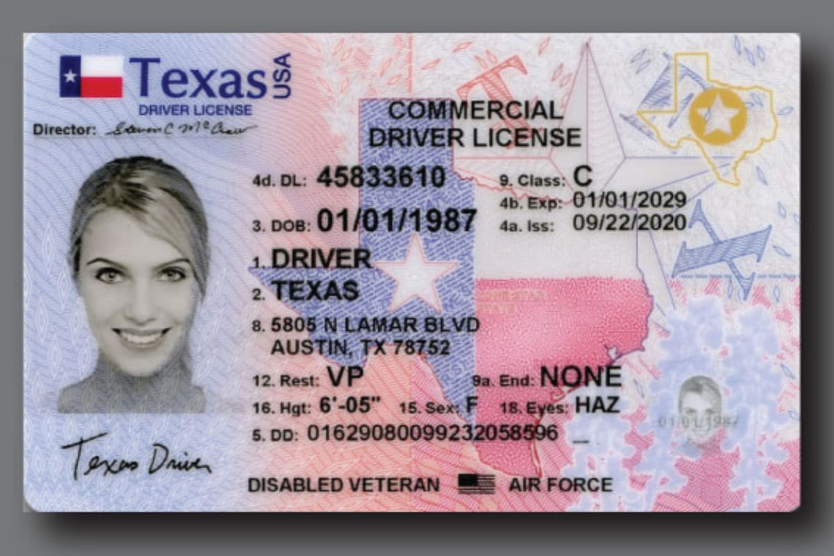Las licencias de conducir comerciales la expide cada estado y con su obtención se puede trabajar como camionero en EE.UU.
