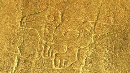 Las líneas y gegflifos de Nazca fueron obra de una cultura a la que se admira por sus conocimientos de matemáticas y astronomía (Foto: BBC / MARTIN BERNETTI)