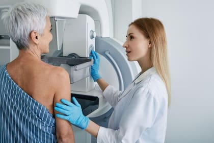 Las mamografías se utilizan para detectar cánceres de mama