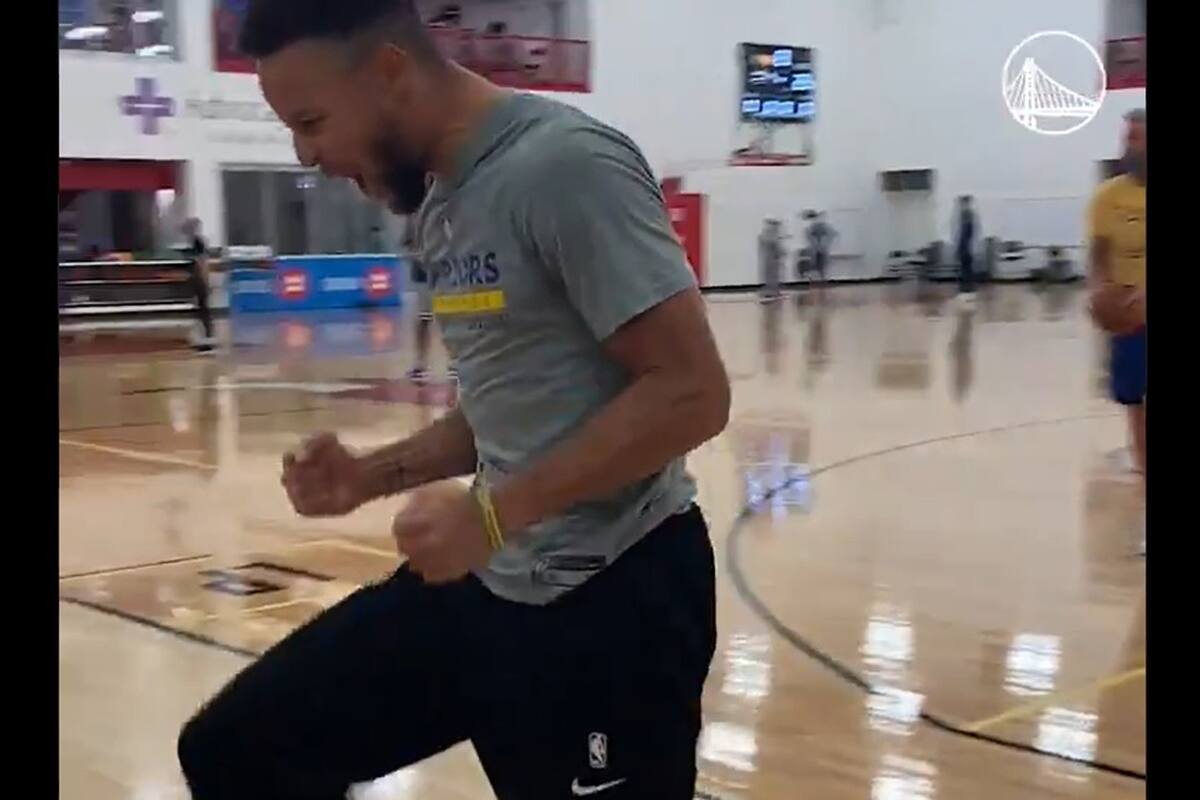 Las marcas de Stephen Curry superan todo lo conocido en el básquet mundial