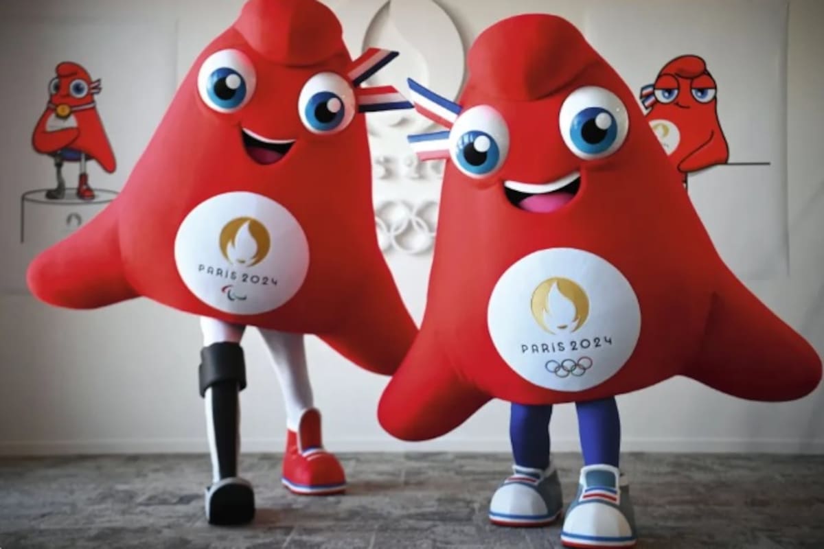 Las mascotas Phryges, protagonistas en los Juegos