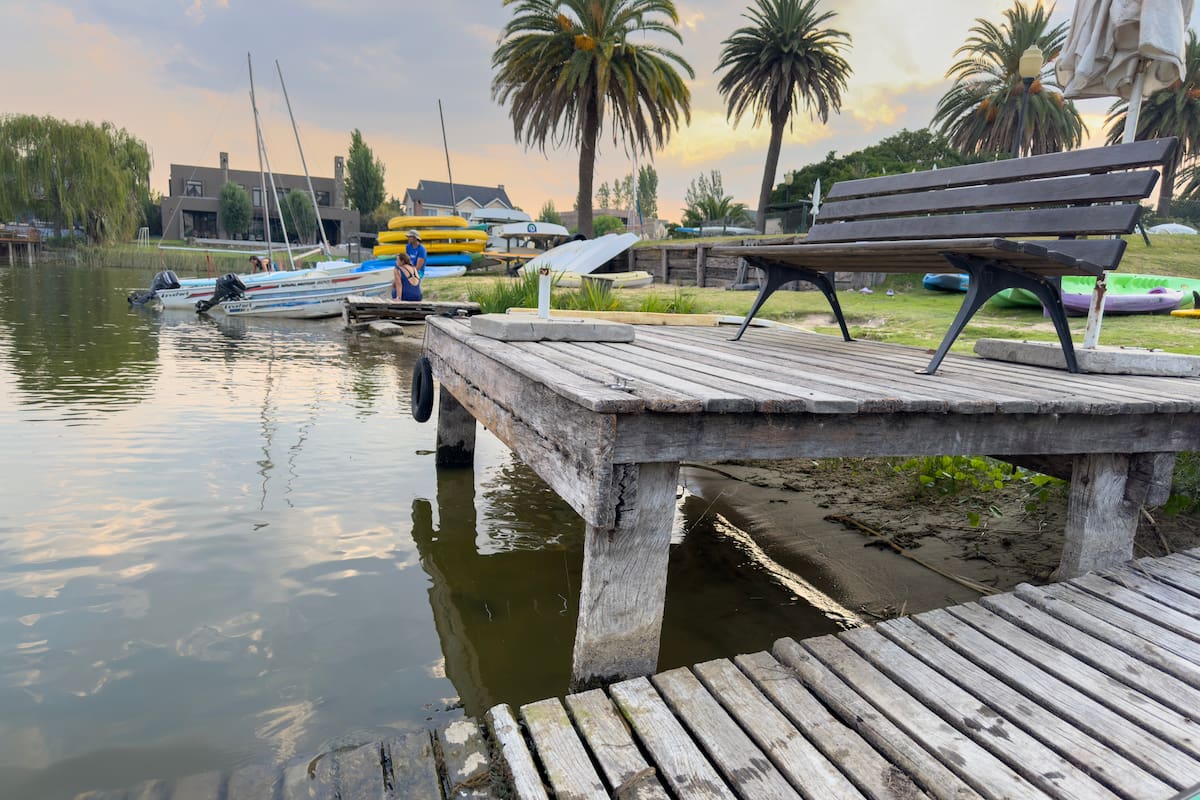 Las mediciones en el lago central de Nordelta indican que el nivel de agua se encuentra 40 cm por debajo de su valor normal