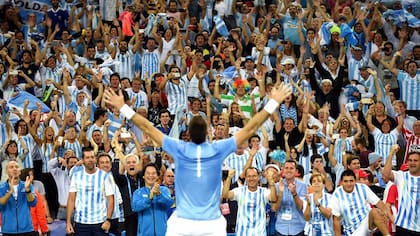 El festejo de Del Potro tras derrotar a croata Cilic en el cuarto punto de la final de la Copa Davis 2016, en Zagreb