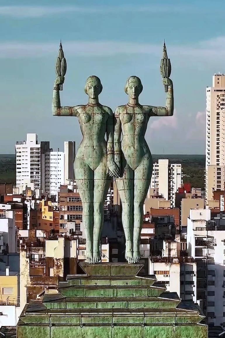 Las Mellizas son un atractivo de Rosario.