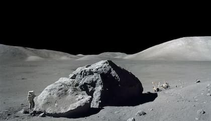 Las misiones Apolo de los años 1960 y principios de los 1970 fueron cruciales para nuestra comprensión de la Luna, incluido cómo pudo haberse formado.