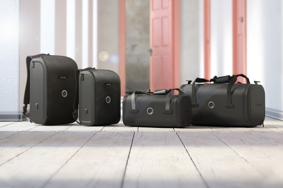 Las mochilas y bolsos de Plevo están disponibles en dos medidas, cuentan con una batería desmontable de 10.000 mAh y tienen un sistema de bloqueo desde el celular