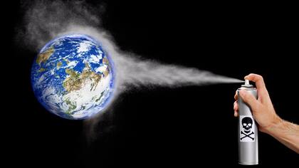 Las moléculas de los clorofluorocarbonos ascienden hasta la atmósfera donde se deshacen y se libera el flúor que destroza la capa de ozono.