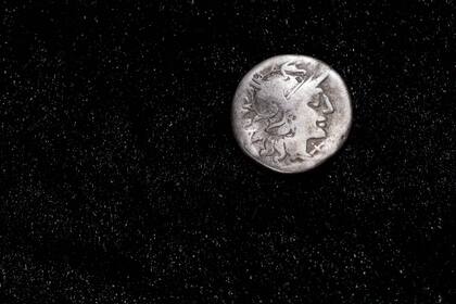 Las monedas habrían sido enterradas en el segundo cuarto del siglo II d. C.