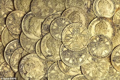 Las monedas halladas pertenecían a una familia de comerciantes que, se presume, desconfiaba de la operación del banco que recién había iniciado operaciones