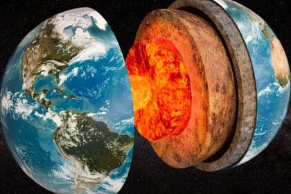 Las montañas interiores de la Tierra se encuentran entre el núcleo metálico del planeta y el manto rocoso que lo rodea