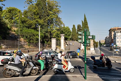 Las motos ganan lugar en las ciudades por su practicidad y tienen un rol a jugar en el futuro de la movilidad