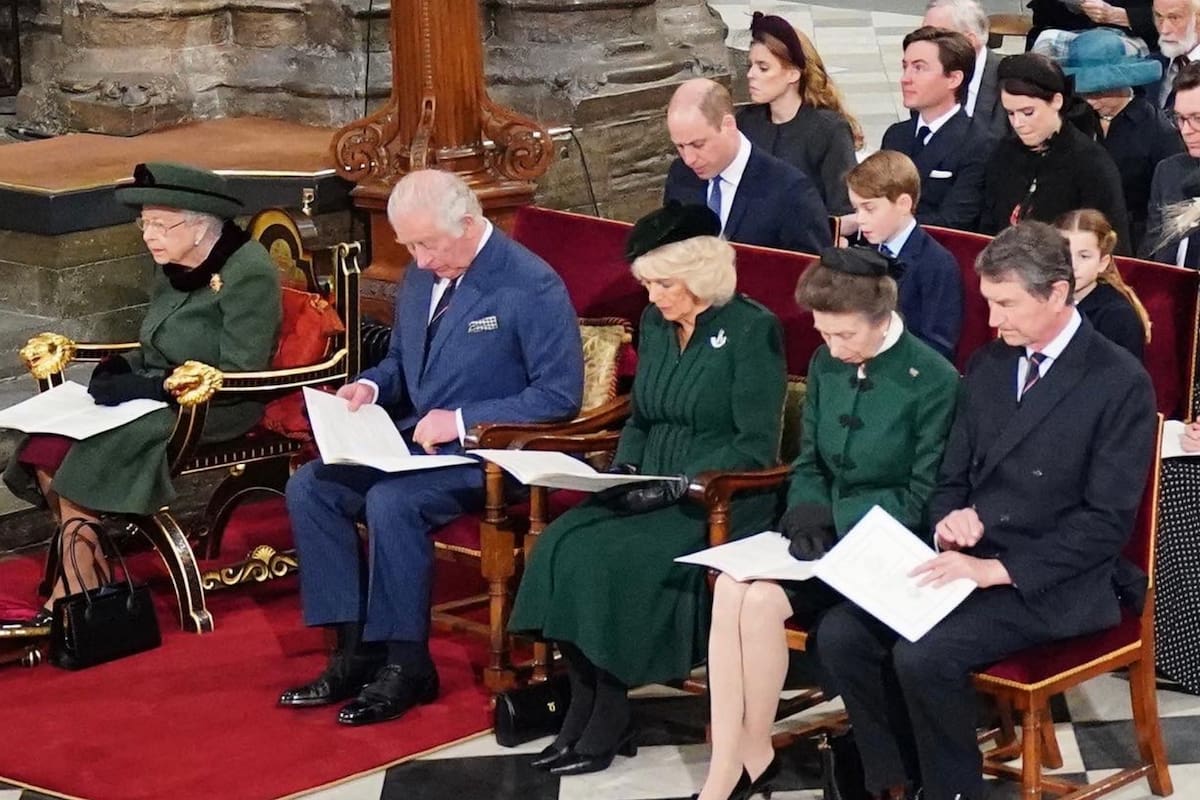 Las mujeres de la realeza se vistieron de verde durante la misa en memoria de Felipe de Edimburgo