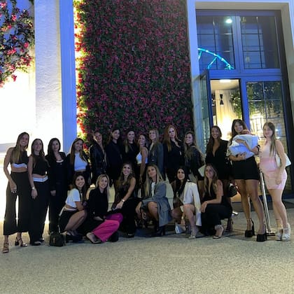 Las mujeres de los futbolistas formaron un grupo muy unido durante la Copa del Mundo (Foto: Instagram @linda.raff)