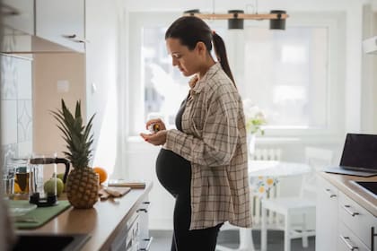 Las mujeres embarazadas deben prestar particular atención al tipo de suplemento que consumen