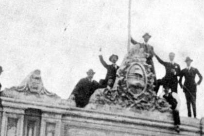 Las mujeres, fuera de la foto