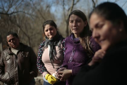 Las mujeres se ayudan entre ellas