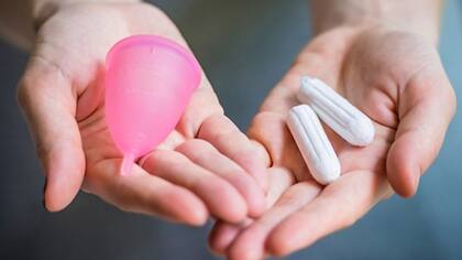 Las mujeres tienen un gasto anual por menstruar que provoca una desigualdad económica con los hombres