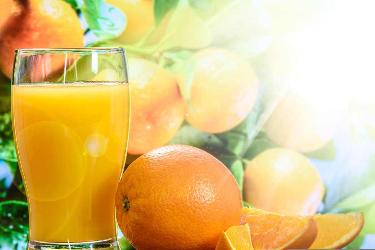 Las naranjas son una excelente fuente de Vitamina C, fundamental para reponer el colágeno