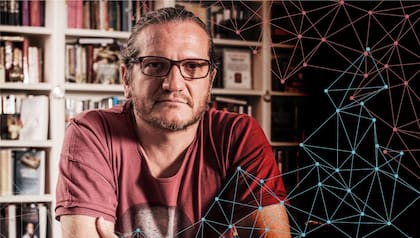 Darío Sztajnszrajber, de la sala grande del Konex al escenario virtual