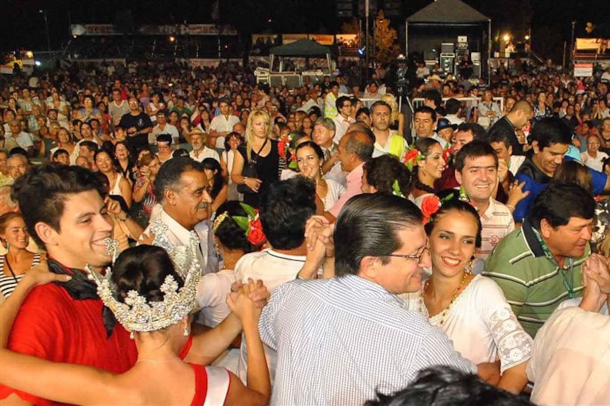 Las noches febriles con miles de personas en el Tránsito Cocomarola