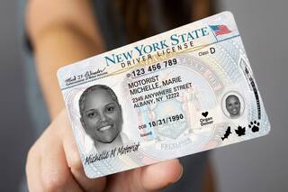 En qué casos conviene usar la Enhanced ID sobre la REAL ID y el pasaporte