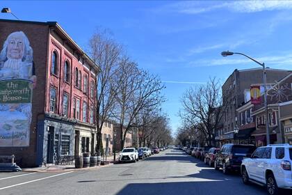 Las nuevas propuestas legislativas pretenden reducir los obstáculos burocráticos que enfrentan los desarrolladores al solicitar permisos y aprobaciones para proyectos de vivienda asequible