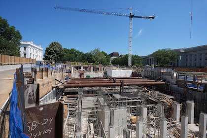 Las obras de construcción para el salón de baile de la Casa Blanca