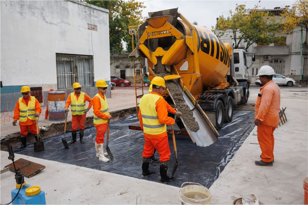 Adeus enchentes: obras de captação de água da chuva atingem pontos críticos da Cidade para agilizar escoamento