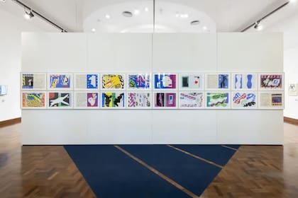 Las obras del libro de arte Jazz, de Henri Matisse, expuestos en la biblioteca Mário de Andrade, en San Pablo, antes de que ocho de ellas fueran robadas