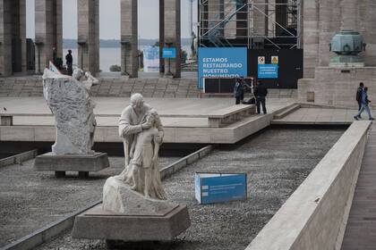 Incluso algunos trabajos realizados fueron denunciados como "defectuosos" por concejales del municipio y se estima que la obra tal como fue licitada no llegaría a su fin
