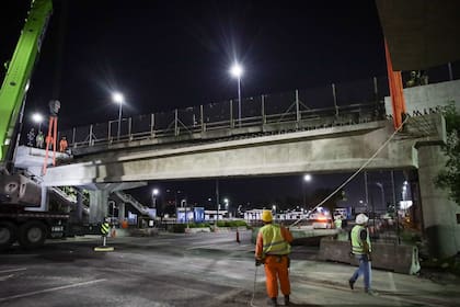 Las obras que tienen lugar desde hace meses sobre la avenida Lugones.