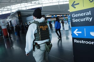 Noticias del ICE: confirman operativos en aeropuertos de EE.UU. y qué se sabe de Miami y Orlando hoy