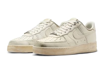 Las originales "Dirty Triple White" de Nike