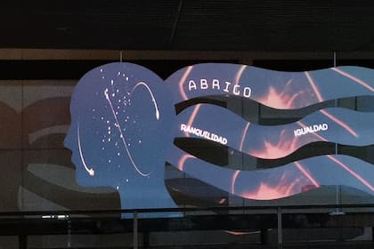Las palabras de los participantes proyectadas con el recurso del mapping