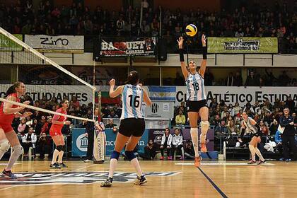 Las Panteras poco pudieron hacer ante Bulgaria en Olavarría