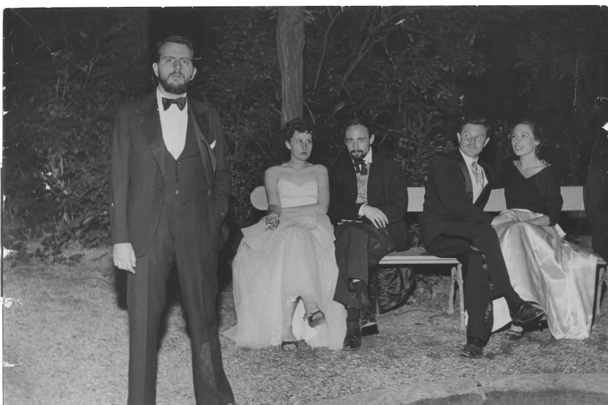 Las parejas de los años 50 vivieron una transición en las costumbres de los noviazgos.