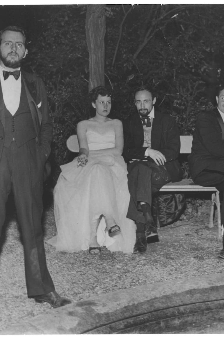 Las parejas de los años 50 vivieron una transición en las costumbres de los noviazgos.