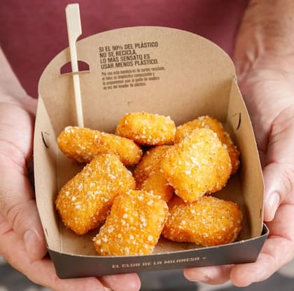 Las pechuguitas de pollo con mozzarella son una opción amada por los chicos.