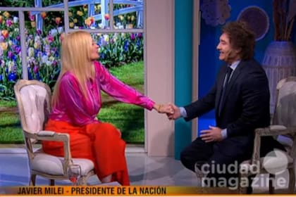 El presidente Milei, entrevistado por su novia, Amalia "Yuyito" González
