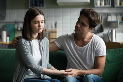 Las personas ansiosas pueden experimentar un enamoramiento más intenso pero también más frágil