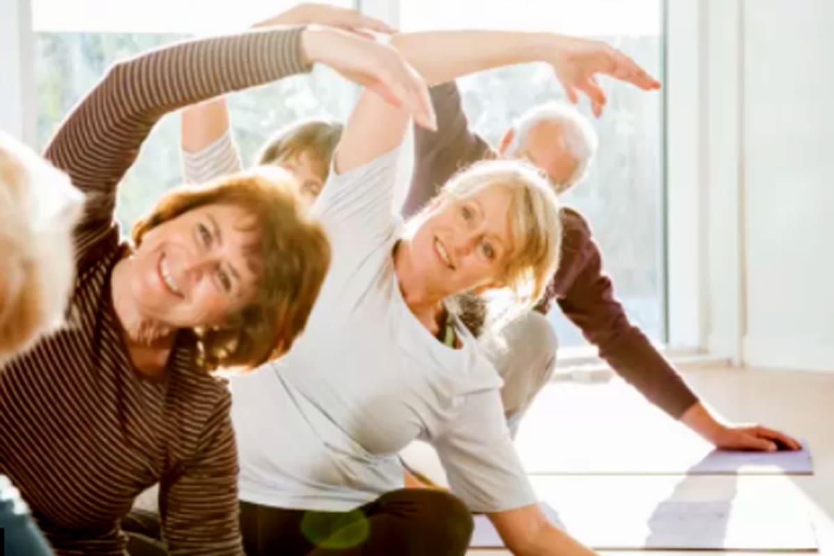 Las personas más activas física o socialmente tienen un riesgo ligeramente menor de desarrollar un deterioro cognitivo leve.